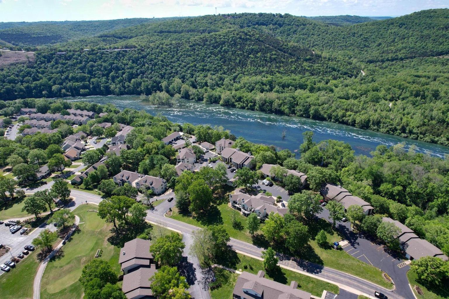 Table Rock Escape at Pointe Royale Villa Branson Exterior foto